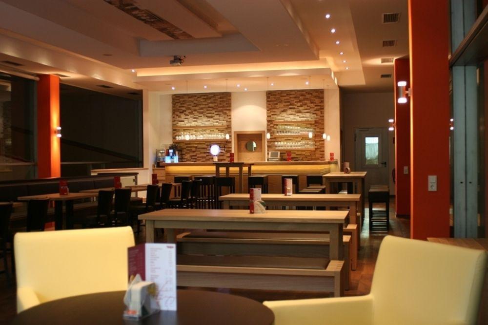 Tespo Hotel Und Sportpark คาร์สท์ ภายนอก รูปภาพ